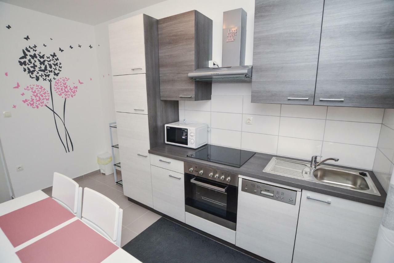 Luxury Apartments Boduja Sukošan Eksteriør bilde