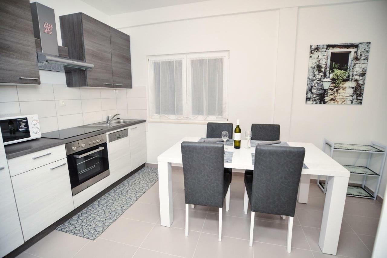 Luxury Apartments Boduja Sukošan Eksteriør bilde